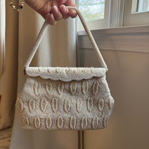 1950-1960s Glass Seed Beaded Hinged Purse Ivory White